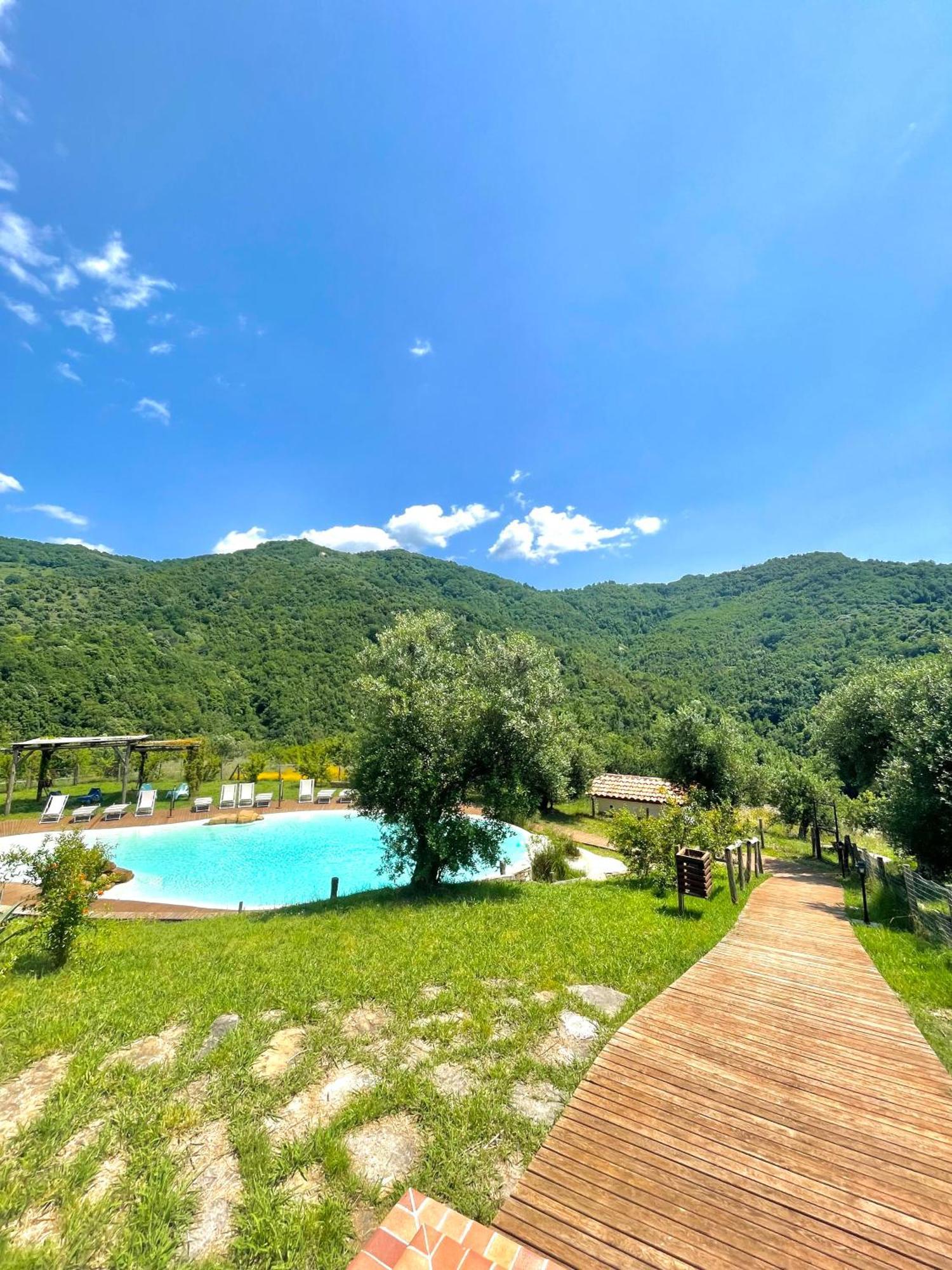 Agriturismo Piano Di Andrea Ostigliano Luaran gambar
