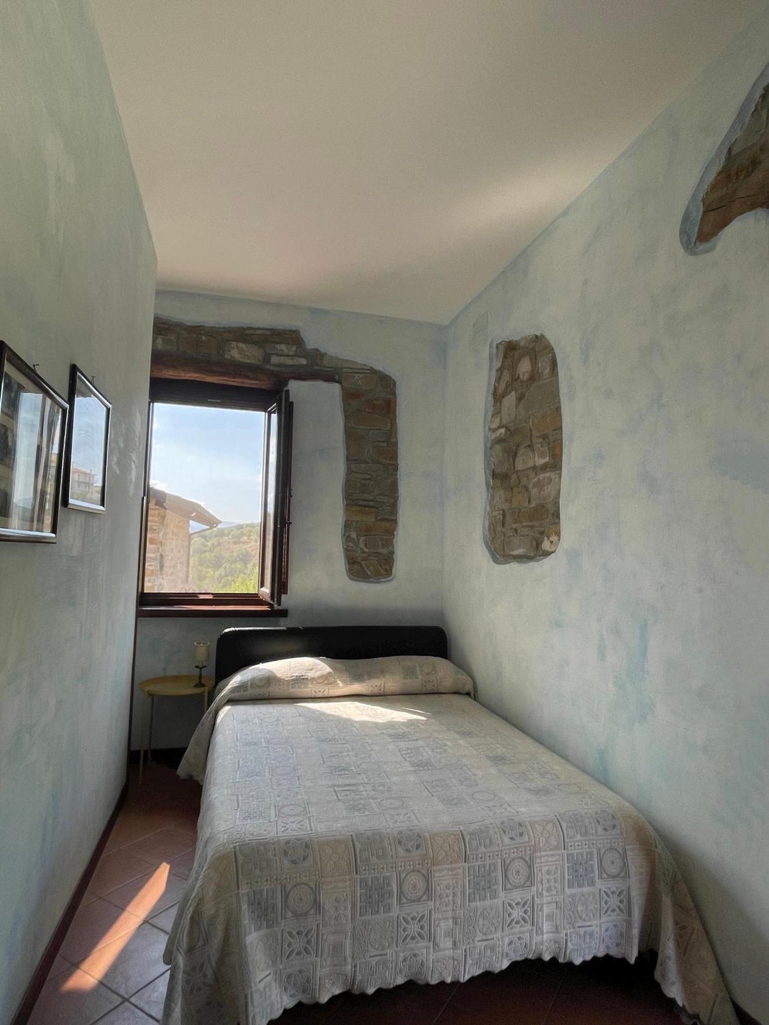 Agriturismo Piano Di Andrea Ostigliano Luaran gambar