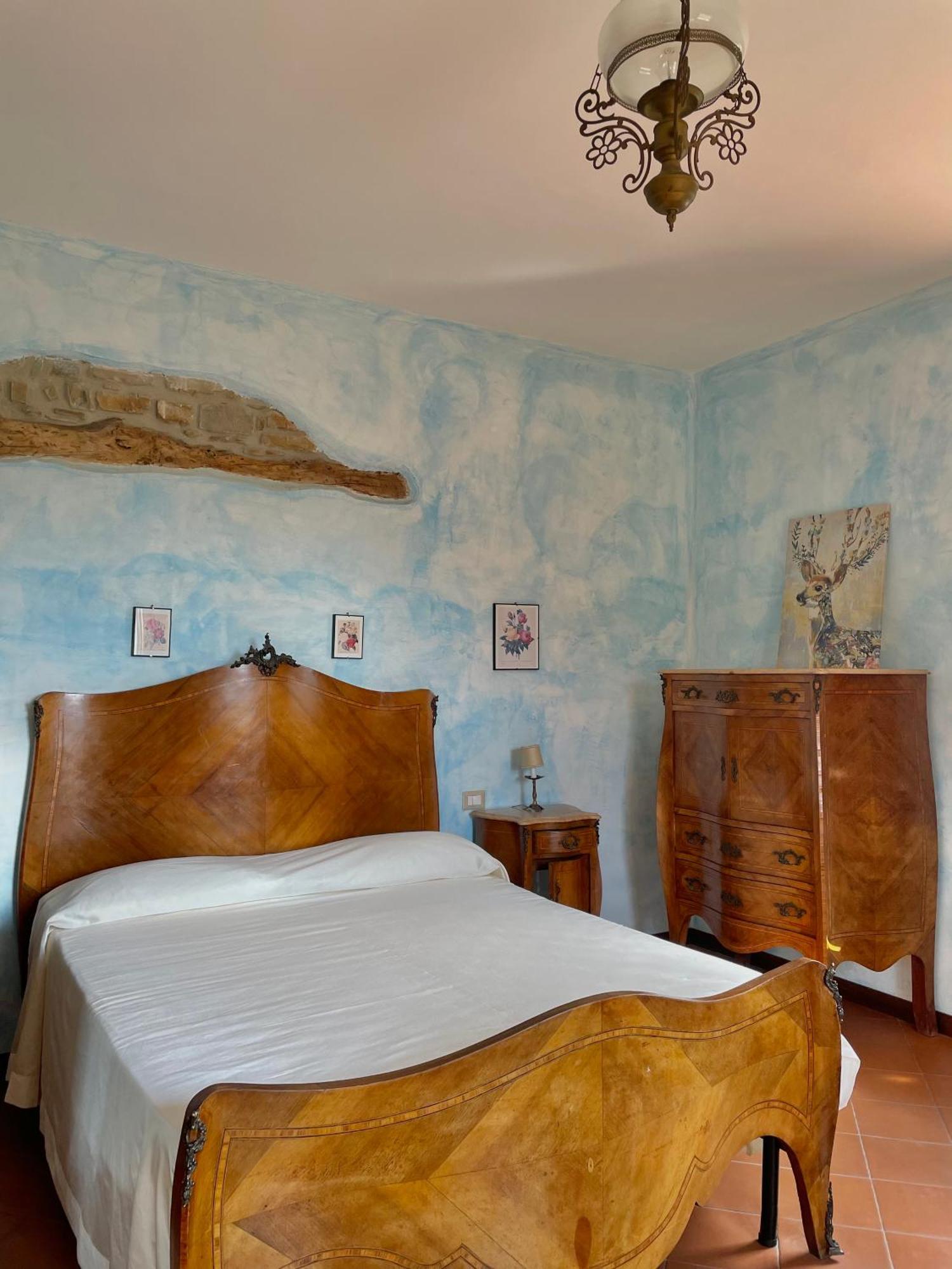 Agriturismo Piano Di Andrea Ostigliano Luaran gambar