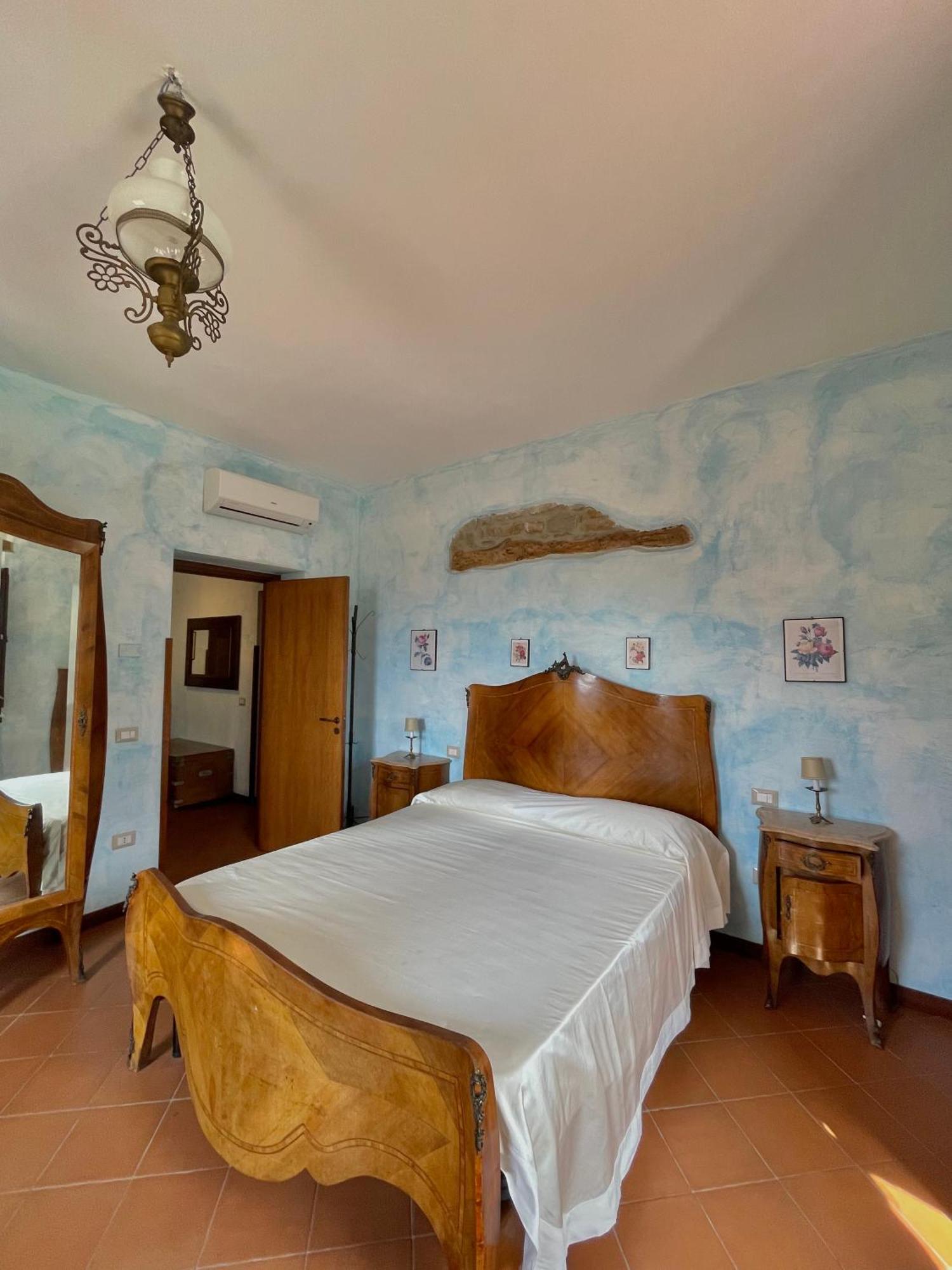 Agriturismo Piano Di Andrea Ostigliano Luaran gambar